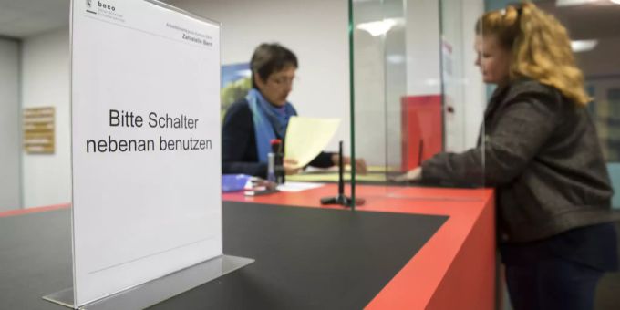 Zwischenverdienste haben positive Effekte für Stellensuchende, Arbeitgeber, Arbeitslosenkasse und Steuerämter. Zwischenverdienst arbeitslos