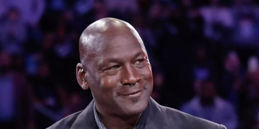 Spendet zwei Millionen US-Dollar für die US-Hilfsorganisation «Feeding America»: Michael Jordan. Foto: Chuck Burton/AP/dpa