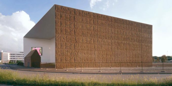 Das Schaulager in Münchenstein wird 20 Jahre alt. Das Schaulager in Münchenstein wird 20 Jahre alt.