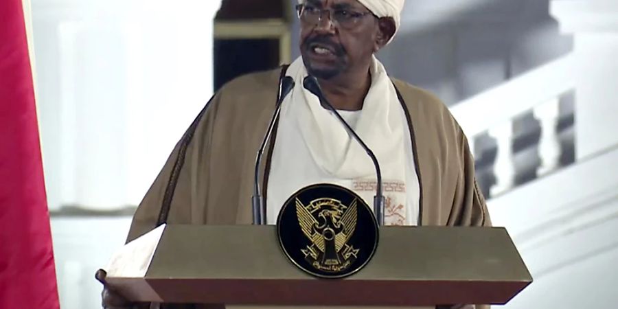 SCREENSHOT - Der ehemalige Präsident des Sudan Omar al-Baschir. Foto: Mohamed Abuamrain/AP/dpa - ACHTUNG: Nur zur redaktionellen Verwendung und nur mit vollständiger Nennung des vorstehenden Credits