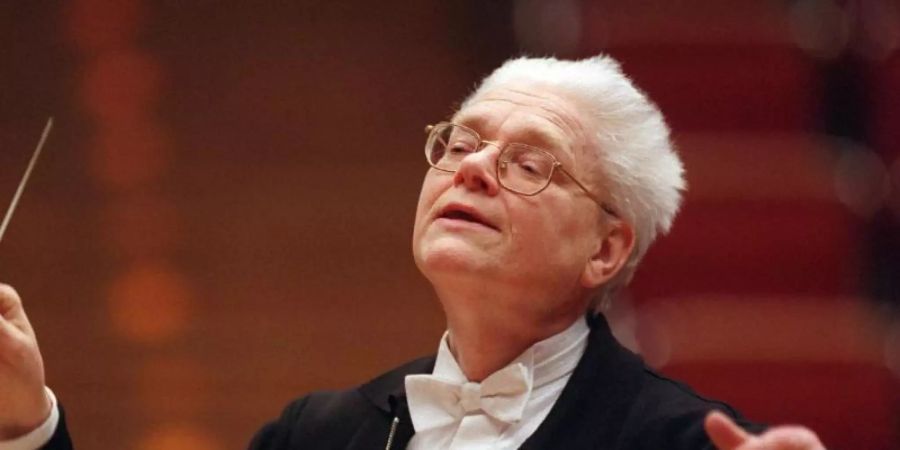 Hans Zender ist tot. Foto: Hermann Wöstmann/dpa