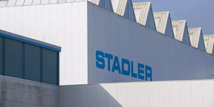 Ein Gebäude von Stadler Rail. stadler rail