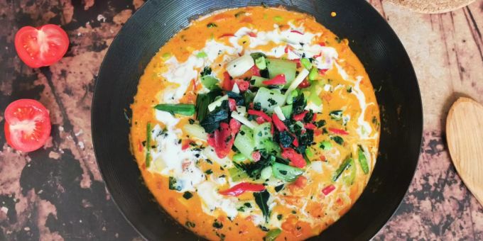 Nau kocht - Tomaten-Linsen-Curry