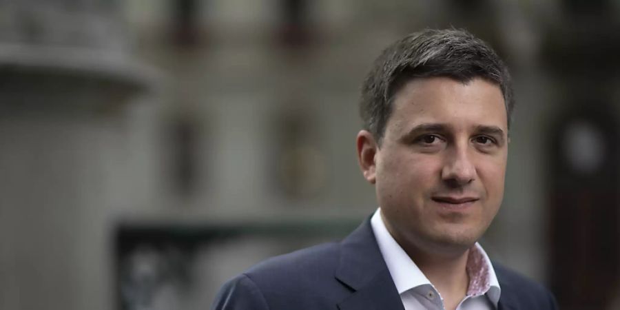 Eine der grossen Überraschungen des Wochenendes: Der Grüne Mathias Zopfi hat den Glarner SVP-Sitz erobert. (KEYSTONE/Gian Ehrenzeller)