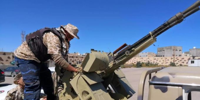 New York - UN-Bericht: Länder schicken Waffen nach Libyen