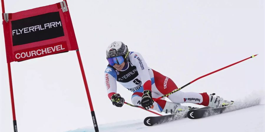 Wendy Holdener beim Riesenslalom im Courchevel (F).