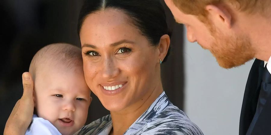 Meghan mit Harry und Baby Archie (damals wenige Monate alt).