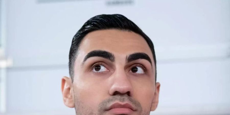 Artem Harutyunyan tritt im Superleichtgewicht gegen den Russen Dumanov an. Foto: Christian Charisius/dpa