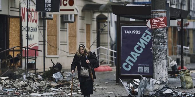 Selenskyj - Noch neun Millionen Menschen in der Ukraine ohne Strom