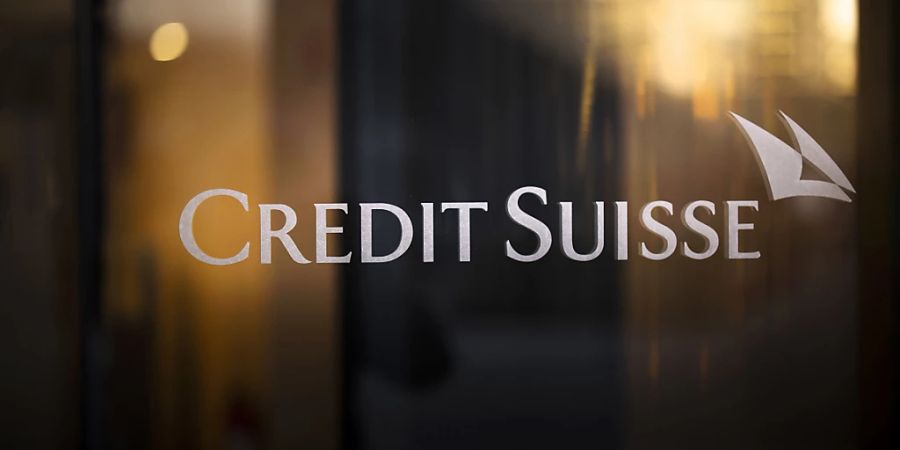 Die angeschlagene Grossbank Credit Suisse hat die Ausgabe neuer Aktien abgeschlossen. Im Rahmen der Bezugsrechtsemission fliessen der CS wie geplant weitere 2,24 Milliarden Franken oder gar etwas mehr zu.(Archivbild)