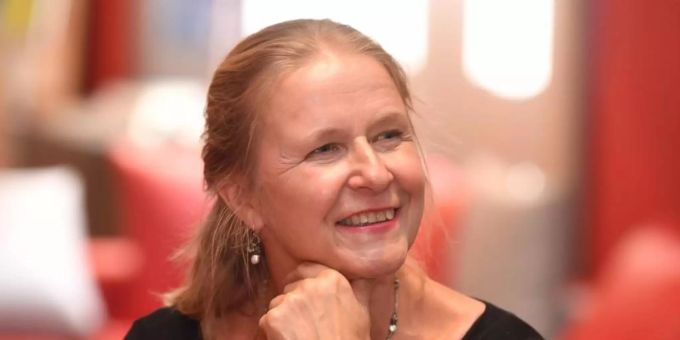Cornelia Funke ist von Joe Biden «sehr positiv beeindruckt». Foto: Uli Deck/dpa Cornelia Funke ist von Joe Biden «sehr positiv beeindruckt». Foto: Uli Deck/dpa