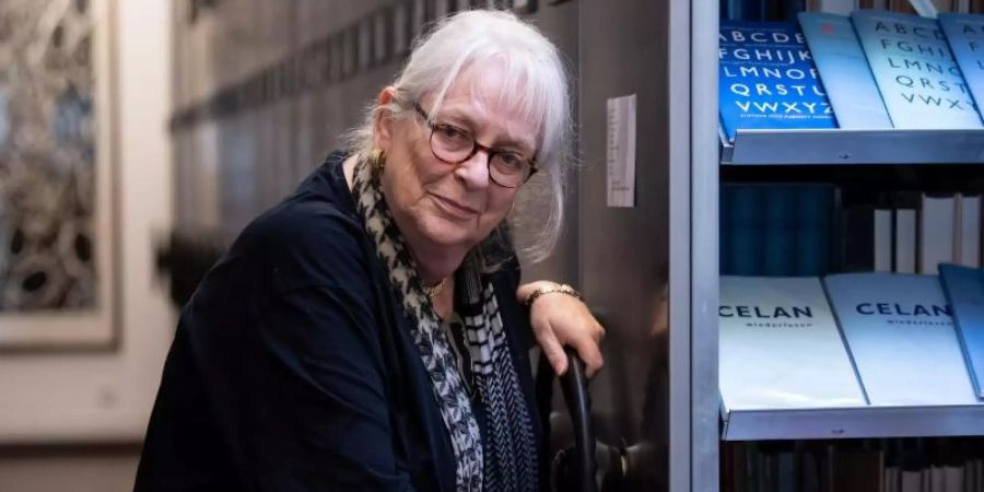 Ihr Herz gehörte der Poesie: Ursula Haeusgen ist mit 78 Jahren gestorben. Foto: Sven Hoppe/dpa