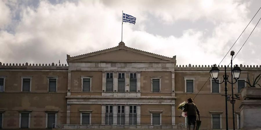 ARCHIV - Das Parlament in Athen hat beschlossen, dass Griechenlands Hoheitsgebiete im Ionischen Meer von sechs auf zwölf Seemeilen ausweitet werden. Foto: Angelos Tzortzinis/dpa