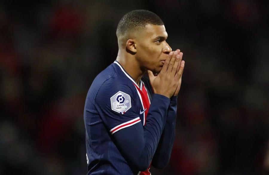 PSG-Stürmer Kylian Mbappé sorgte beim Spiel gegen Nantes für einen Aufreger.