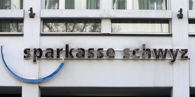 Der Hauptsitz der Sparkasse Schwyz. (Archivbild) Sparkasse Schwyz