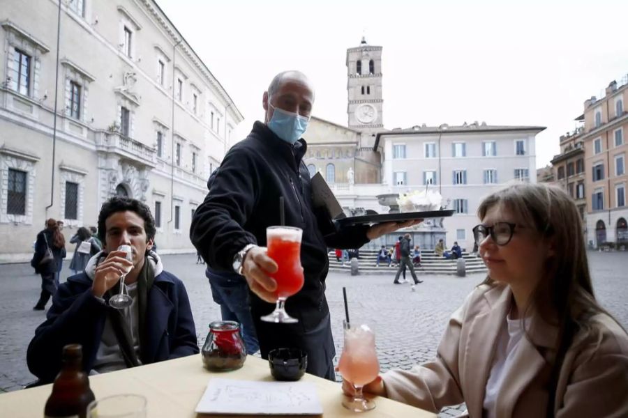 Die Italiener haben nach den Lockerungen «ihr süsses Leben» zurück.