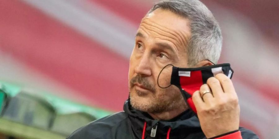 Adi Hütter bedauert aus sportlicher Sicht den Abgang von Bas Dost. Foto: Stefan Puchner/dpa