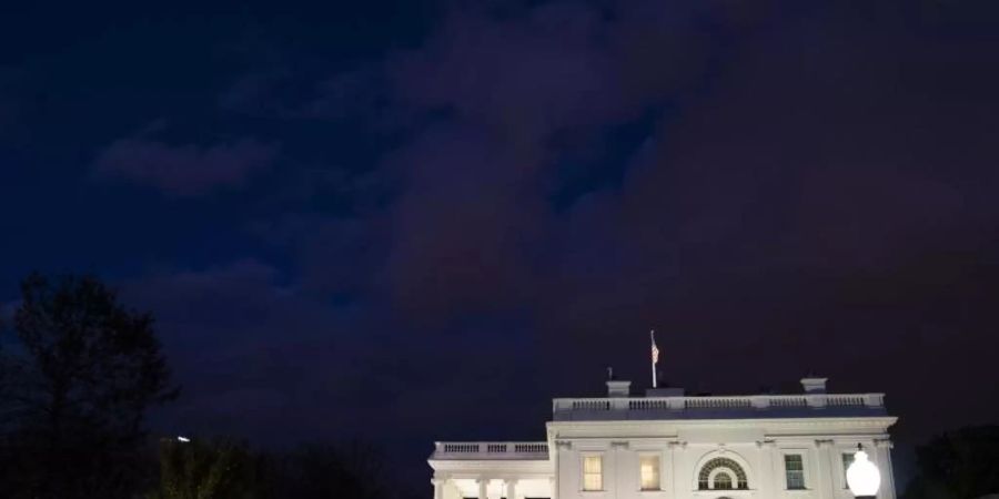 Der Chef der Agentur für Cyber- und Infrastruktursicherheit, Chris Krebs, sei «mit sofortiger Wirkung» entlassen worden, schreibt Trump auf Twitter. Foto: Evan Vucci/AP/dpa
