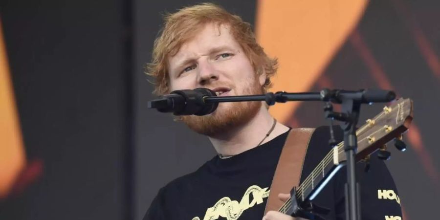 Der britische Sänger Ed Sheeran lebt heute anders als noch vor einem Jahr. Foto: Emmi Korhonen/Lehtikuva/dpa