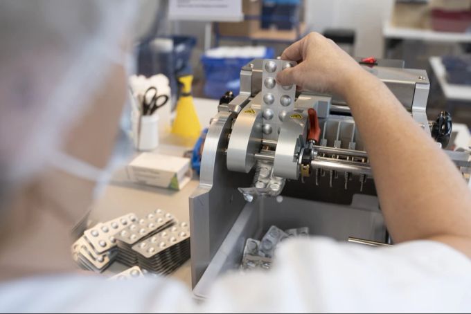 Schweizer Pharmafirmen bekommen Druck aus den USA. Pharmaindustrie