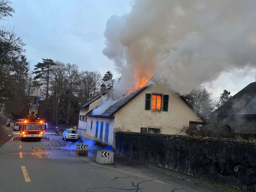 Beim Brand entstand ein Sachschaden.