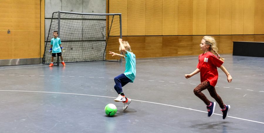 Es wurde in den Kategorien Mädchen, Jungs und Gemischt gespielt.