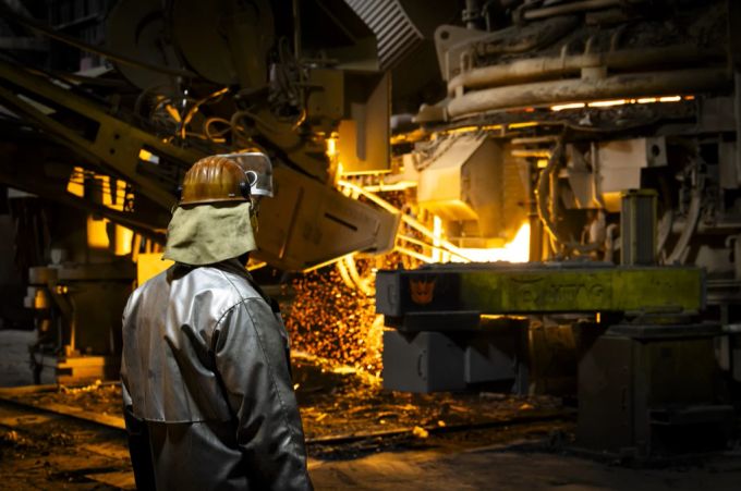 Die Zölle von Donald Trump betreffen auch Swiss Steel. Swiss Steel Donald Trump