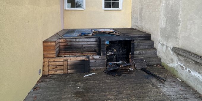 Beim Brand des Whirlpools entstand Sachschaden von mehreren tausend Franken. Brand des Whirlpools