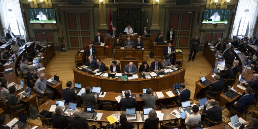 Der St. Galler Kantonsrat besetzte das Präsidium der Staatswirtschaftlichen Kommission im zweiten Anlauf neu. (Archivbild)