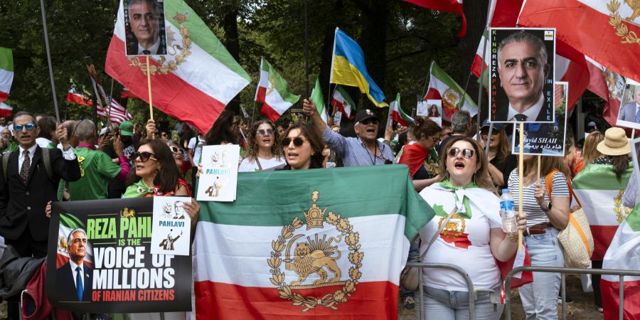 Iran Demonstranten Ausland