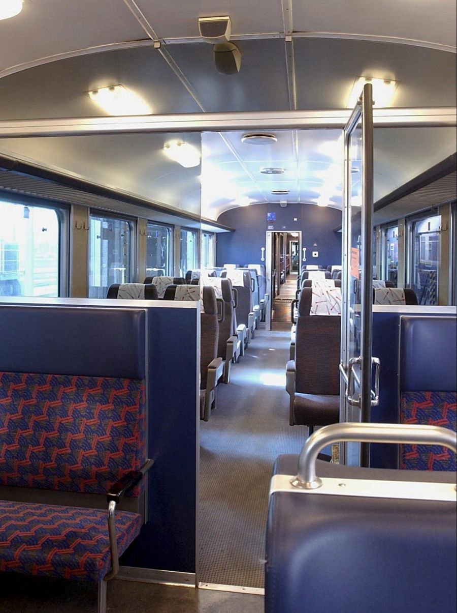 Das Missgeschick passierte der hungrigen Schülerin in einer Zürcher S-Bahn.