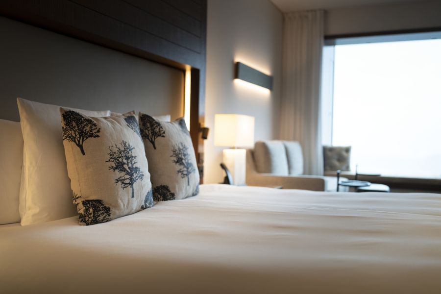Mit über 21 Millionen Logiernächten stellten Schweizer Gäste 2026 einen bedeutenden Anteil der Übernachtungen in Hotels.