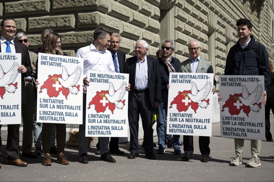 Christoph Blocher Neutralitätsinitiative