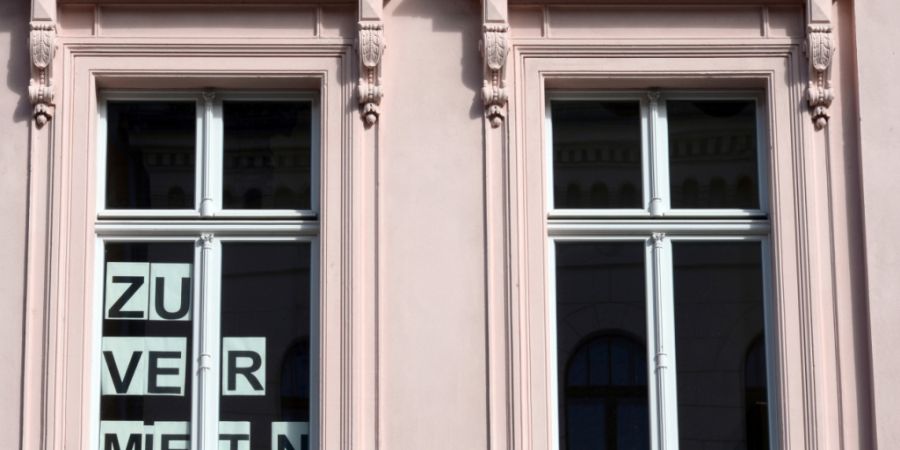 Immer weniger zu sehen: Zur Neuvermietung ausgeschriebene Wohnung. (Archivbild)