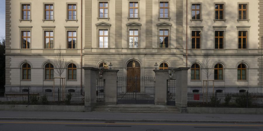 Die Bündner Gerichte - wie hier das Obergericht in Chur - sind womöglich bald digital erreichbar. (Archiv)