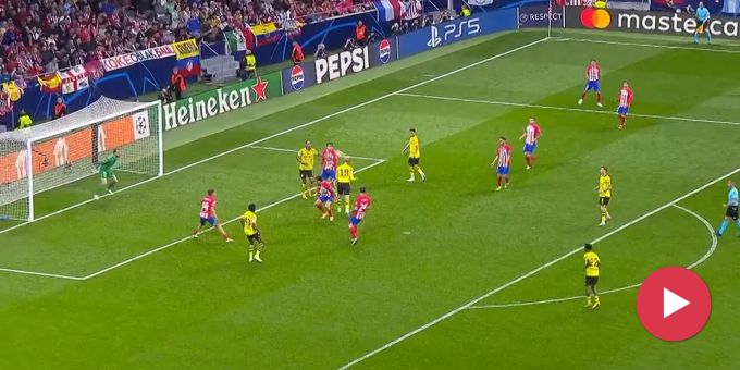 1:2 in Madrid - Hier trifft BVB-Brandt in Minute 96 das Lattenkreuz!