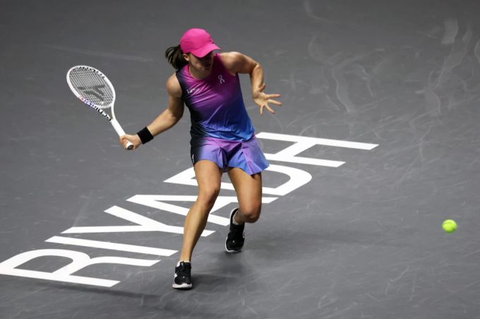 Iga Swiatek scheidet am Saison-Final der WTA in Saudi-Arabien in der Gruppenphase. Iga Swiatek WTA Finals