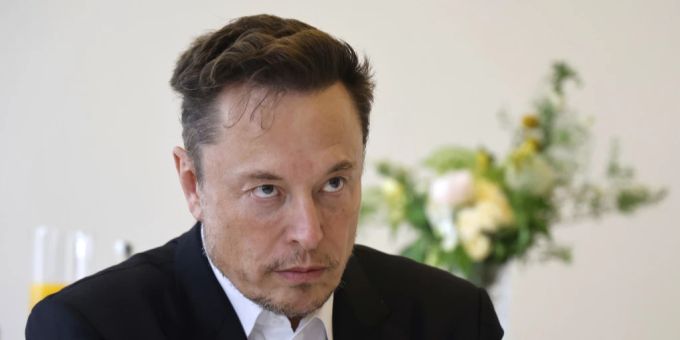 Ein Gericht hat Tesla-Gründer Elon Musk erneut einen Milliardenbonus verwehrt. (Archivbild) Musk Milliarden Bonus