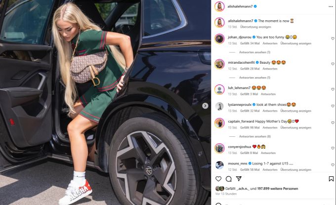 Alisha Lehmann rückt mit personalisierten Schuhen, Gucci-Outfit und Dior-Tasche ins Nati-Hotel zur WEURO 2025 ein. Alisha Lehmann WEURO 2025