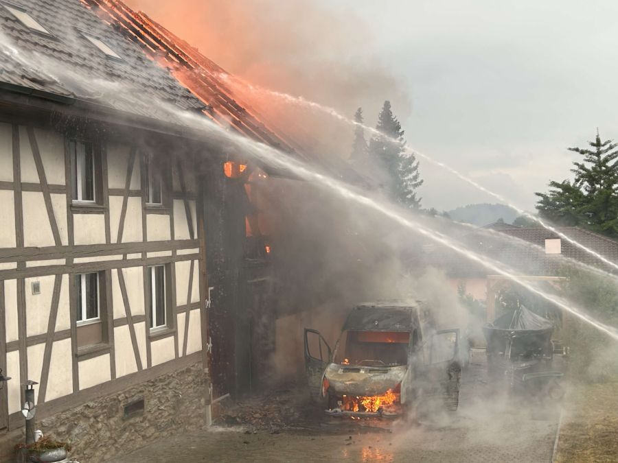 Feuerwehr vor Ort
