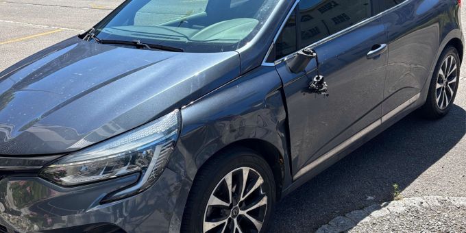 In Staad kam es zu einer Streifkollision. Streifkollision in Staad