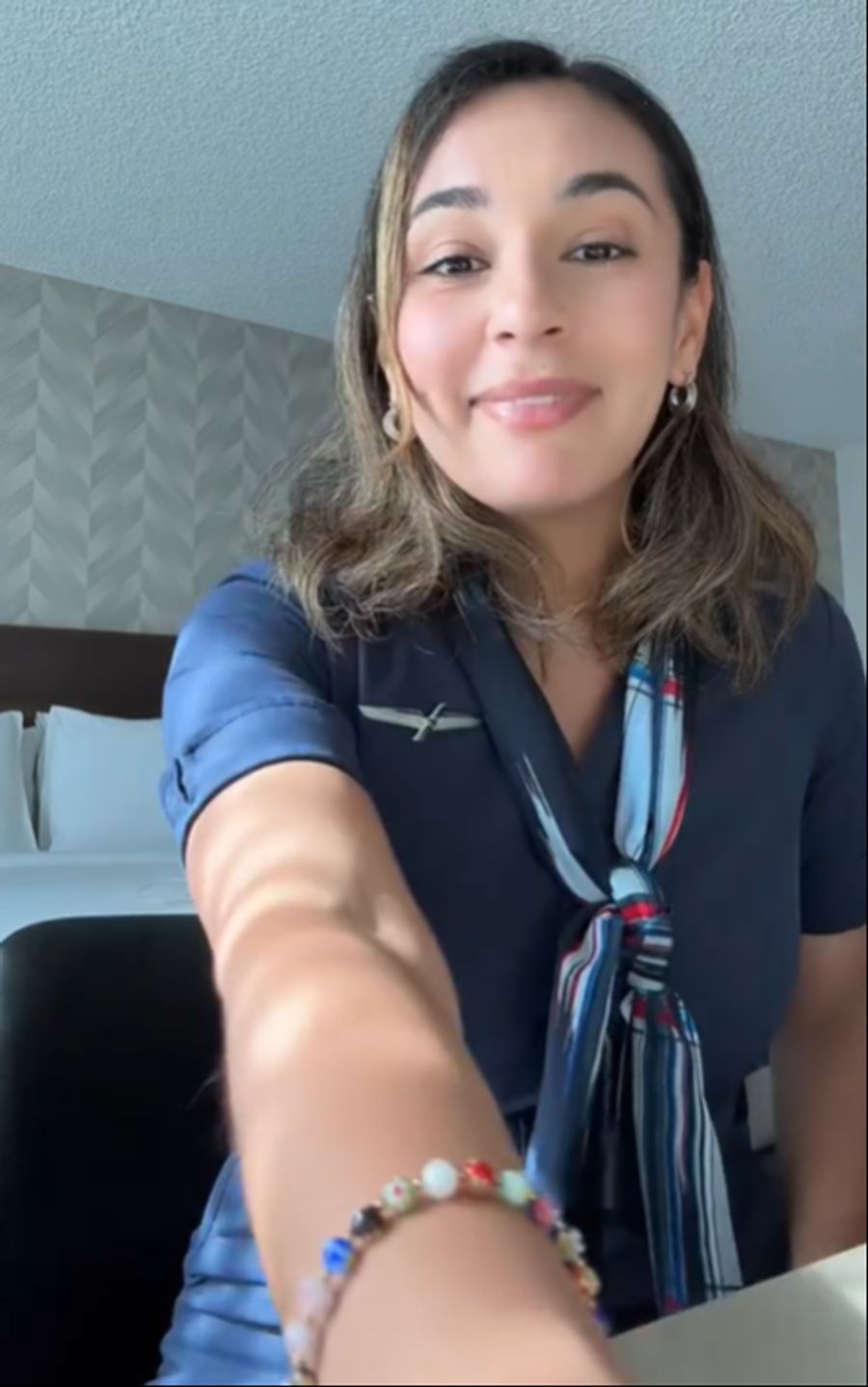 Nina, wie sich die Flugbegleiterin auf Tiktok nennt, schwärmt von ihrer Begegnung mit Meghan.