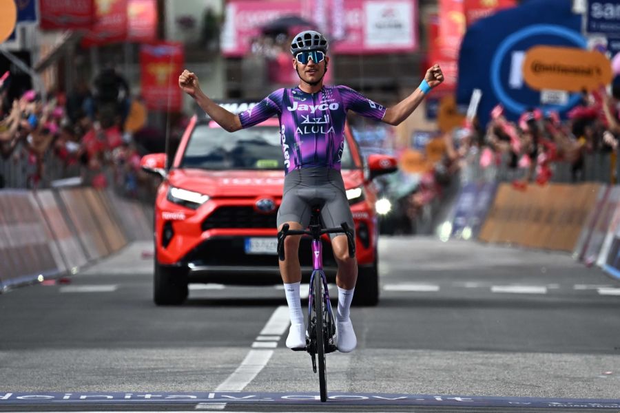 Giro d'Italia Lucas Plapp