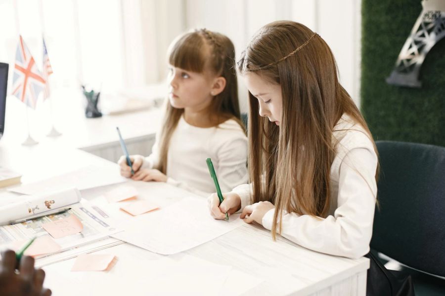 Nahchilfe, schule, mädchen