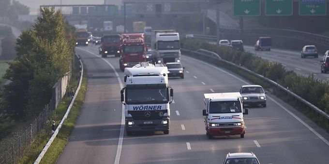 Bei der Schwerverkehrsabgabe gibt es Änderungen. Schwerverkehrsabgabe