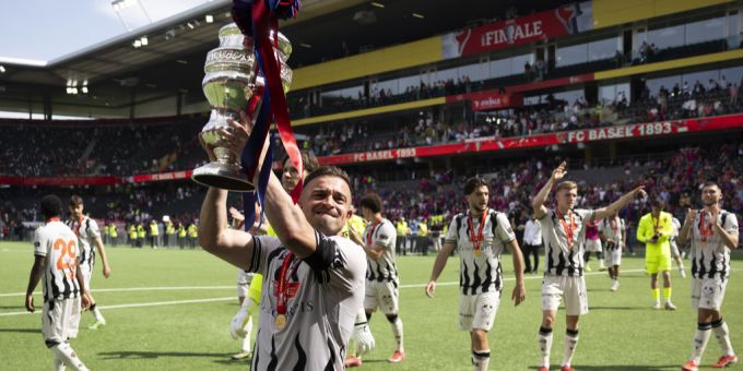 Xherdan Shaqiri holt mit dem FCB das Double – und wird dafür im Fussball-Talk geehrt. Fussball-Talk