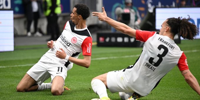 Eintracht Frankfurt lässt RB Leipzig keine Chance und gewinnt 4:0. Eintracht Frankfurt RB Leipzig