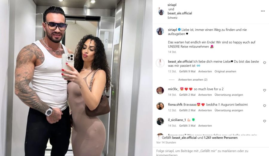 «Die Bachelorette»-Sieger Alessio und seine Freundin Siria posieren zusammen im Lift.