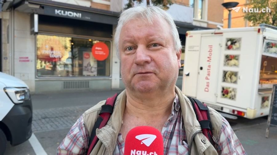 Bertold (62) kann die Prämie noch verkraften.