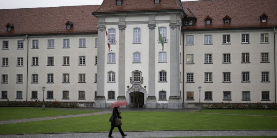Der Kanton macht der Gemeinde Lütisburg Druck. Sie muss aufzeigen, wie der Haushalt saniert werden kann. (Archivbild)